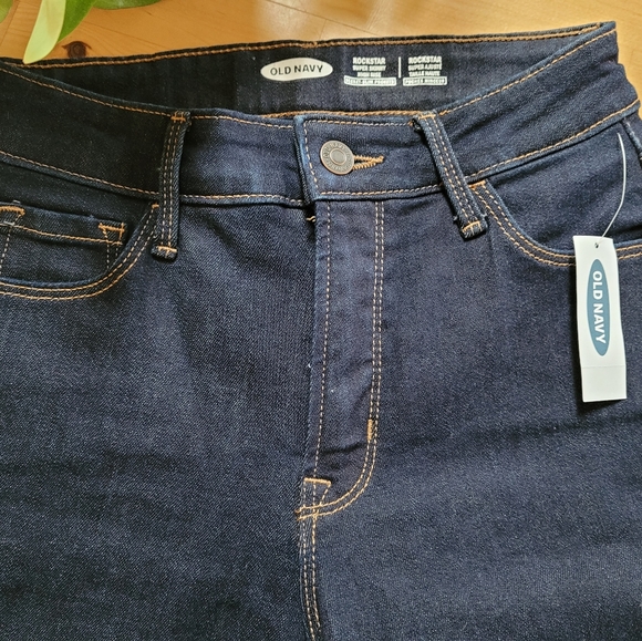 NWT Dark Wash Jeans - Picture 4 of 7